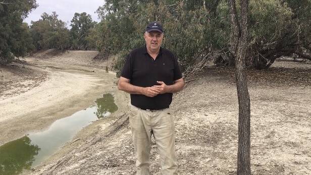Robert McBride from Tolarno Station, Menindee, will auction the broken heart created from the Ooshie and donate the proceeds to a mental health organisation. 