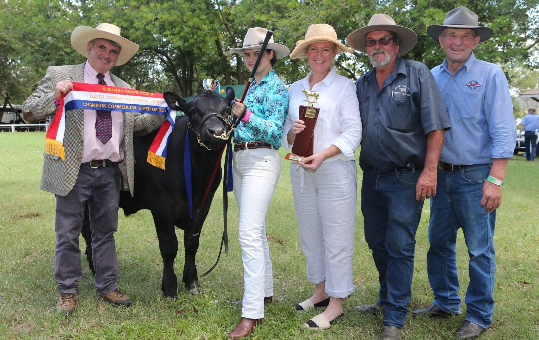Champion commercial class for the Keith Turner Memorial was the Gary Nelson Angus entry Harry, shown by Claire Anfruns, of Tomerong. Mr Turner’s daughter Jo Small, judge Andrew Harborne and chief cattle steward Alan Garratty make the presentation to Claire and owner Gary Nelson.
