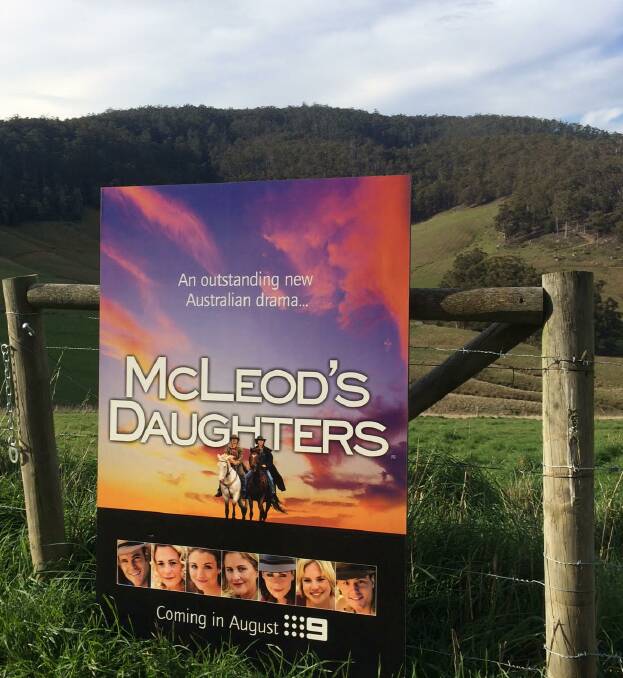 The original McLeod's Daughters poster in 2001. 
