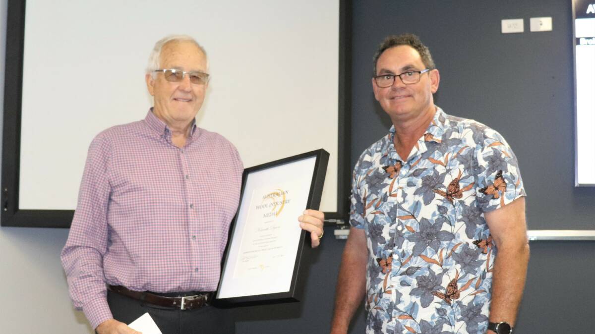 Australian Wool Industry Medal 2021 recipient Ken Dyson with 2019 recipient Darren Spencer. Photo: Mal Gill, Farm Weekly. 