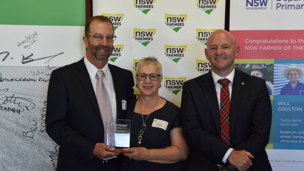 Beckom's Mike and Velia O'Hare, farmers of the year for 2017, with NSW Agriculture Minister Niall Blair.