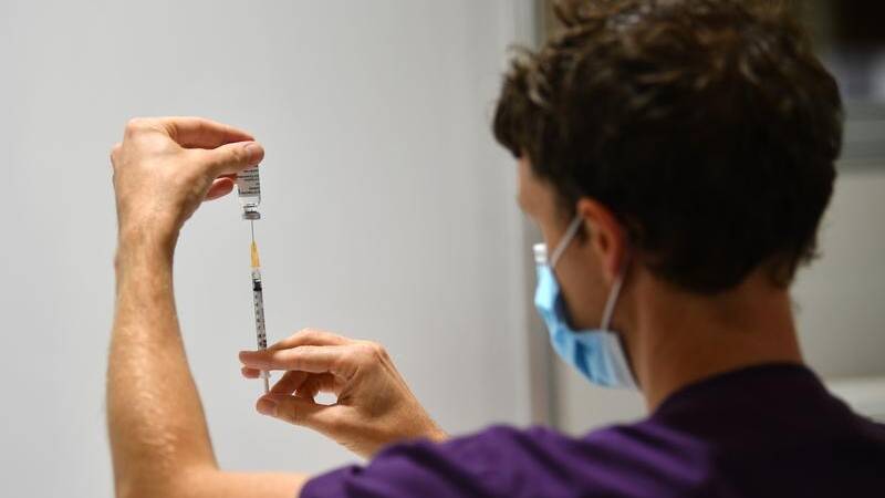 Re-opening of the regions to greater Sydney should only happen if regional LGAs hit the 80 per cent double dosed vax mark, say Rural Doctors.