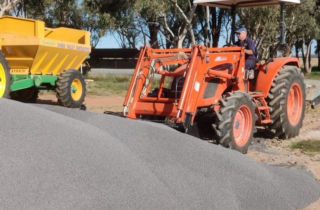Single superphosphate, (loaded by contractor Rob Williams, Coonabarabran), can be an effective way to amend pasture sulphur and phosphorus deficiency.