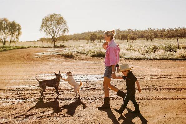 Farming families at their best. Credit: ruraltribe