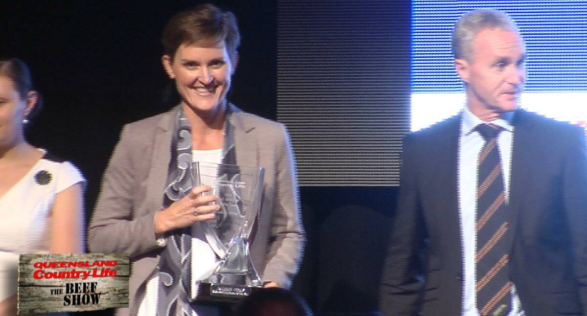 OBE Organic Beef's Dalene Wray receives the QCL Beef Achiever of the Year Award.