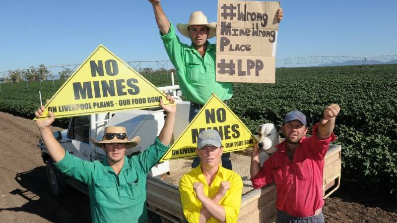 Liverpool Plains Youth, opposed to mining in the Liverpool Plains. (at back) Joe Norman, “Redbank” Gunnedah (bottom left) Jock Tudgey, “Newhaven” Breeza, Sarah Reardon, “Five Mile” Caroona and Alex Norman, “Yarra Brae”, Piallaway with his dog ‘Critter’.