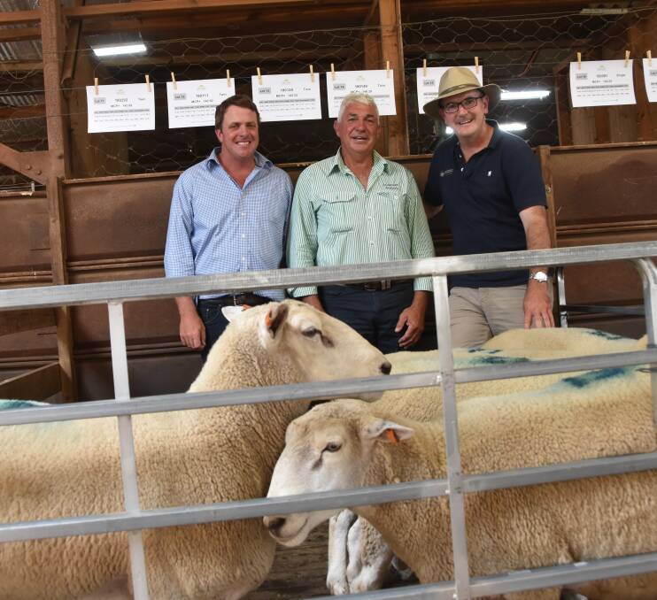 Vendor Rob Mulligan, Salway with Nutrien Ag agent Miles Archdale and purchaser Lachie McKenzie, Bruanlea, Tarrenlea Victoria who took home three of the four $1600 top price rams.