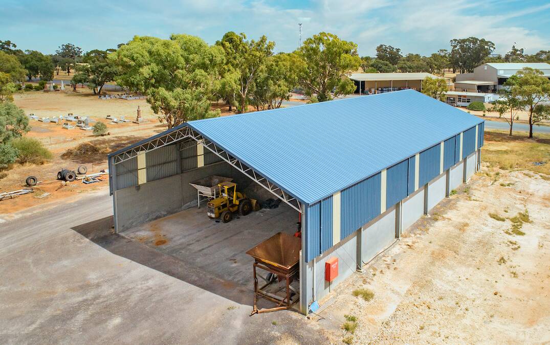 The interest in grain sheds as an option for on farm storage has found a renewed vigour as a result of the bumper cropping season.