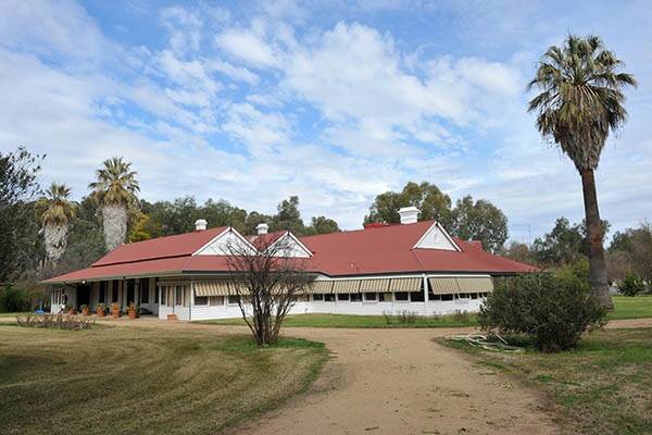 After 12 months on the market, Uardry Station has been sold to SA buyers, ending 40 years of ownership by the Black family.
