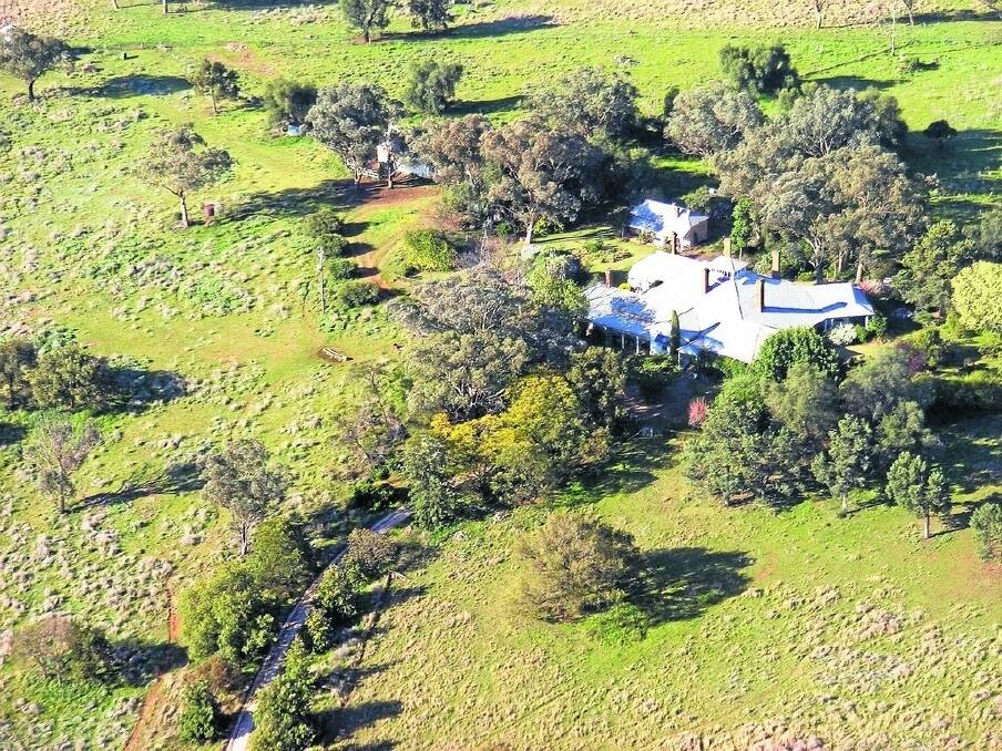 “Nanima” covers 77ha and is suited to sheep, cattle and horses and boasts the historic homestead situated on an elevated portion of the property.