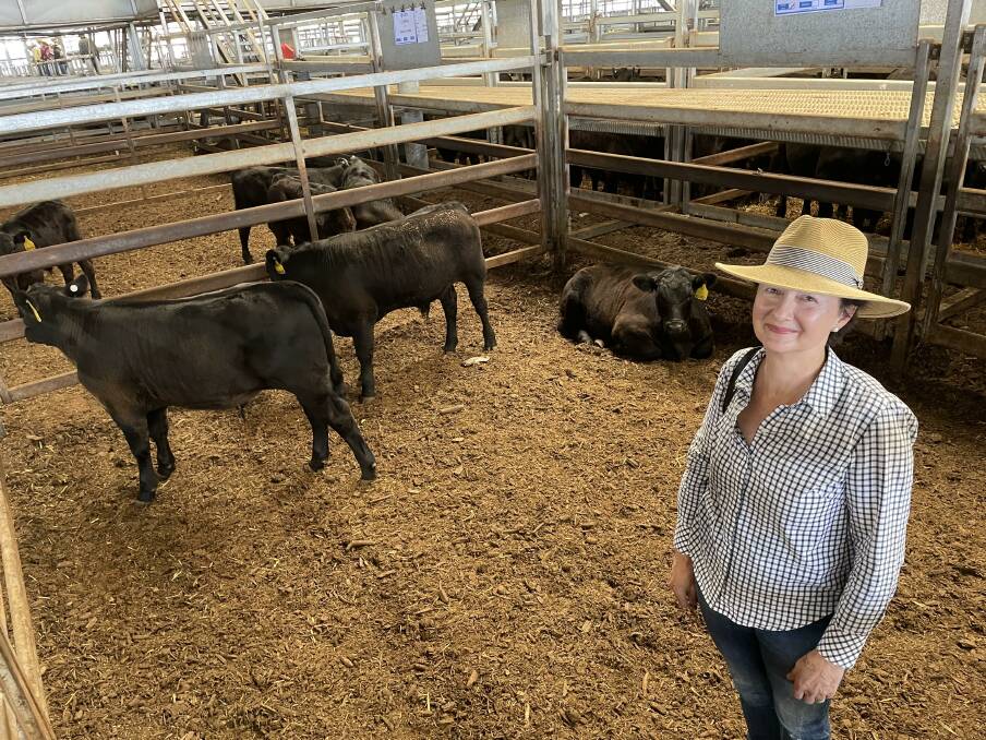 Melissa Darlington, Dovedale, O'Connell, bought 237kg Angus steers for $1160 a head at Carcoar last Friday. Picture by Karen Bailey