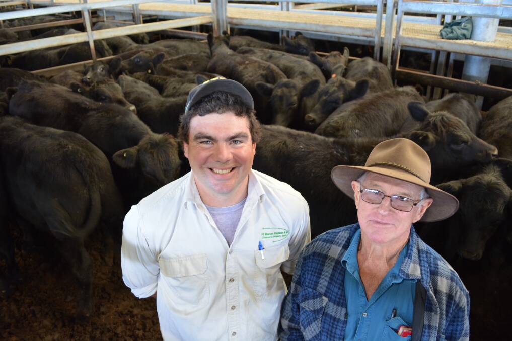 PR Masters Stephens and Company agent Scott Johnston, Bathurst, with Billy Lawson, Bald Hill, Perthville, who bought 22 Angus steers (360kg) for $1970 a head from Toohey Pastoral Company, Newbridge.
